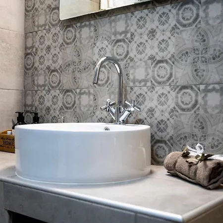 Kamari Petit & - Chania Apartman Hriszí Aktí Haniá