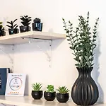 Kamari Petit & - Chania Apartment