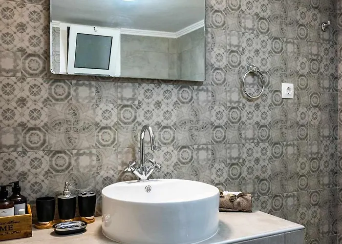 Kamari Petit & - Chania Appartamento