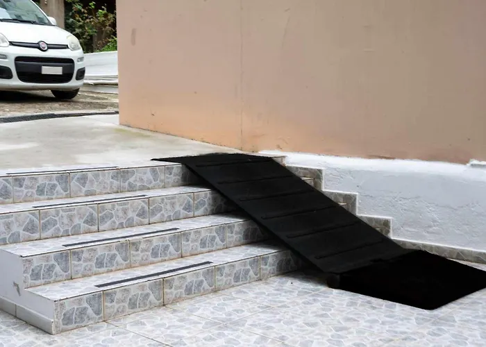 Kamari Petit & - Chania Appartamento *