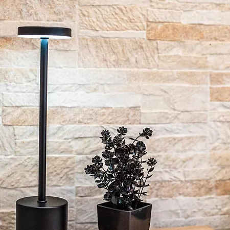 Kamari Apartments - Chania City Апартаменти *