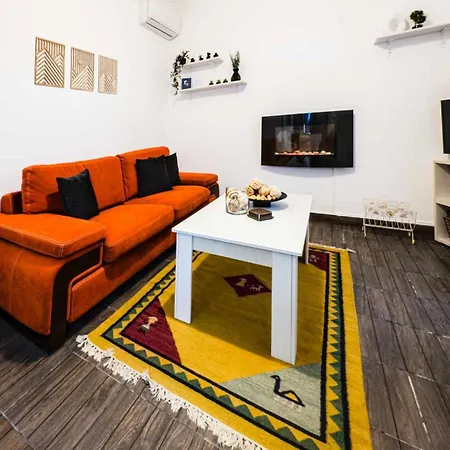 Daire Kamari Petit & - Chania